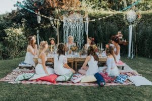 outdoor-party-themes-and-ideas-4-boho-party