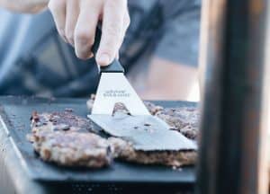 grill-checklist-bbq-party-8-spatula