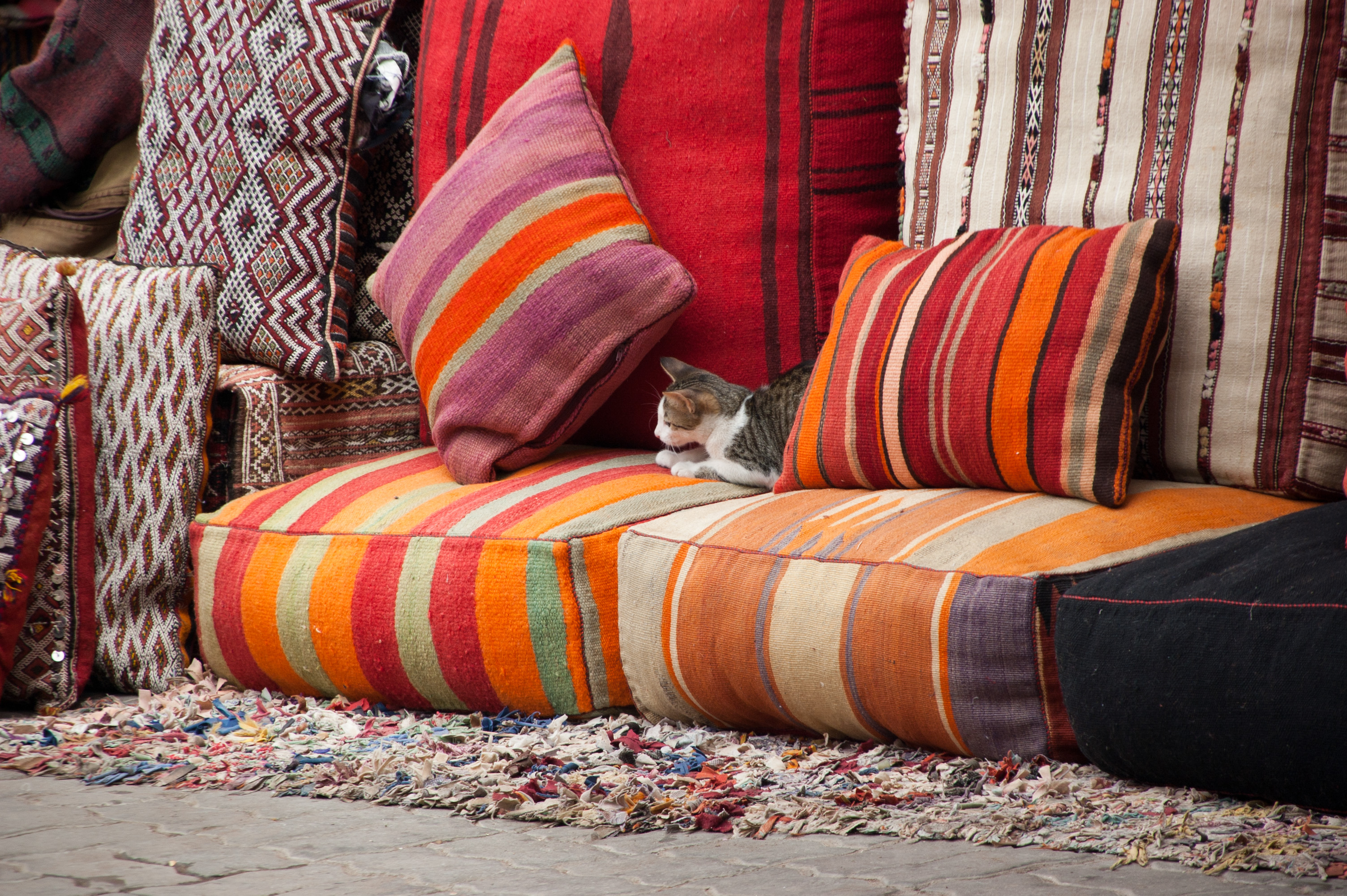 Seat cushions in colourful prints and patterns
