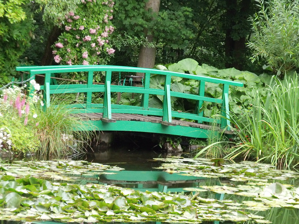 Monet's Garden - Water lillies, pond and bridge