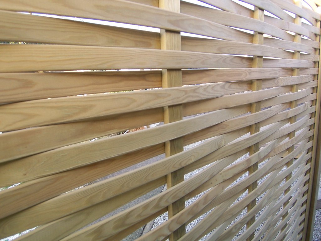 Woven panel fencing