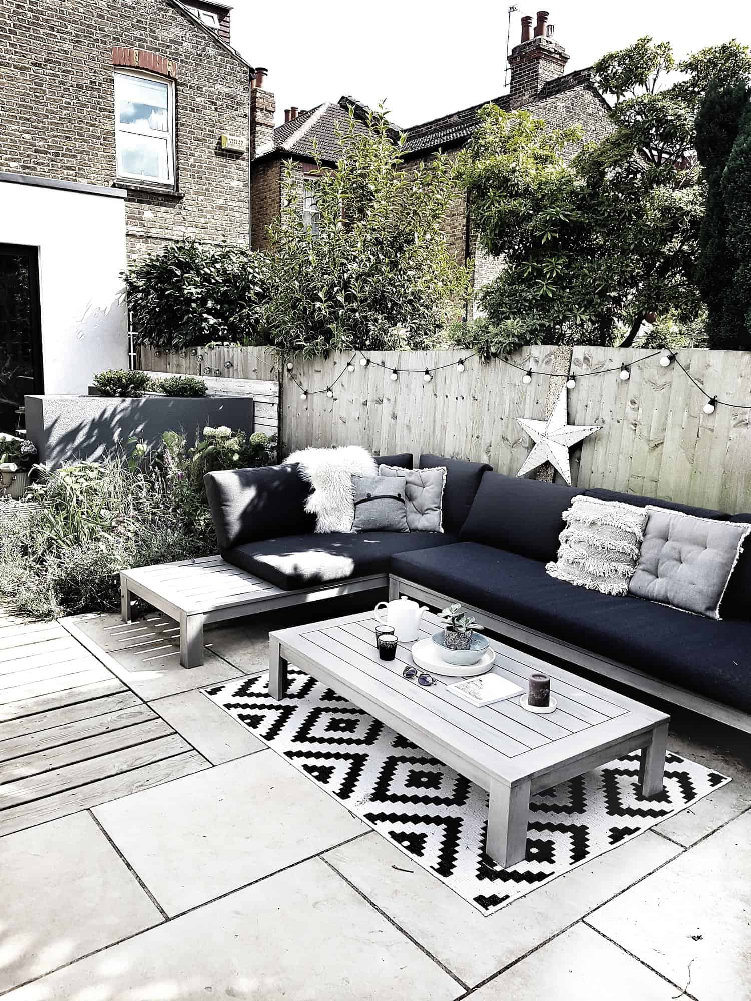 Garden Seating Ideas (ultimate List With Pictures) - Extra