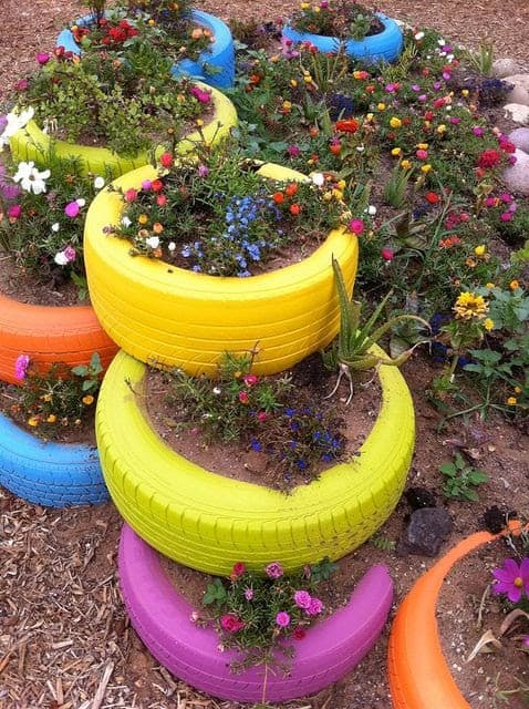 Recycled tyre planters