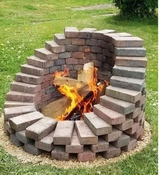 DIY stacked bricks fire pit