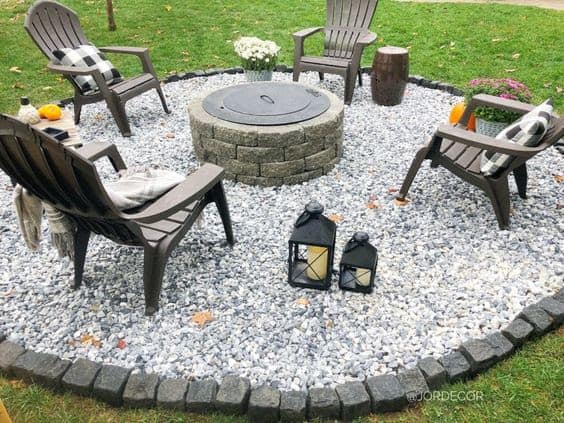DIY fire pit with lid