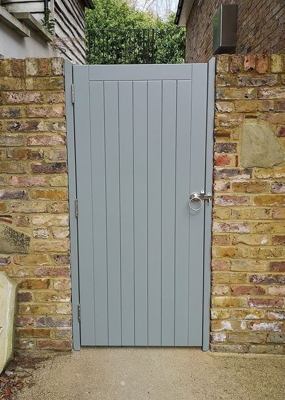 Simple grey back gate