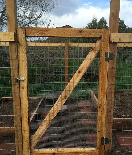 Gate for vegetable garden