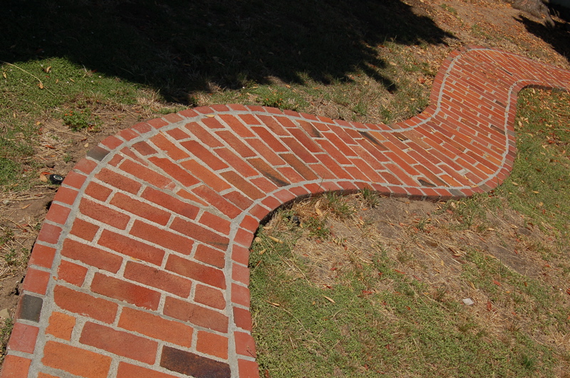 Curved brick pathway