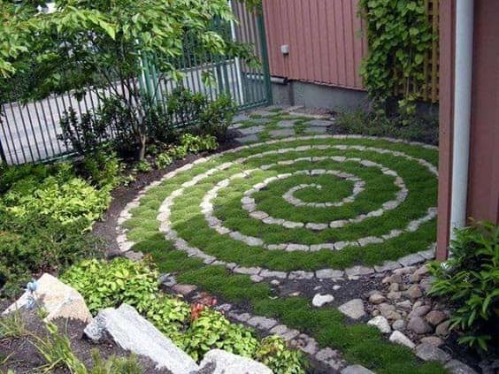 Grass spiral mosaic