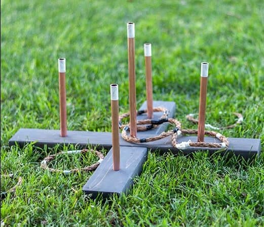 DIY ring toss made with unused materials that can find at home