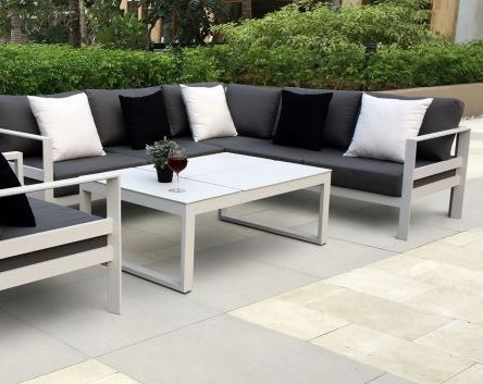 Aluminium furniture achieving a low maintenance garden set-up