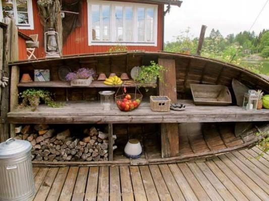 Boat potting bench