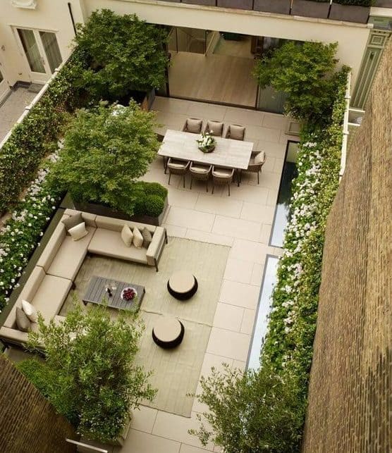 Modern and classy hotel-like roof garden