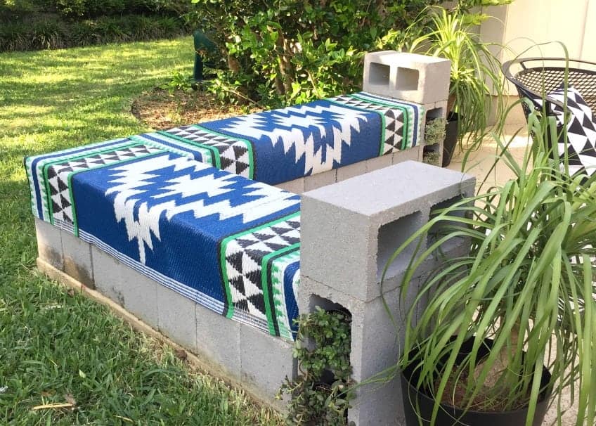 DIY cinder block bench design