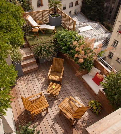 Two-tiered rooftop terrace garden
