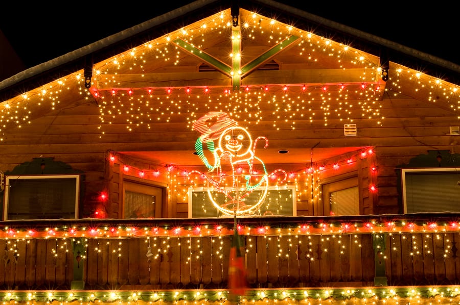 Christmassy roof display