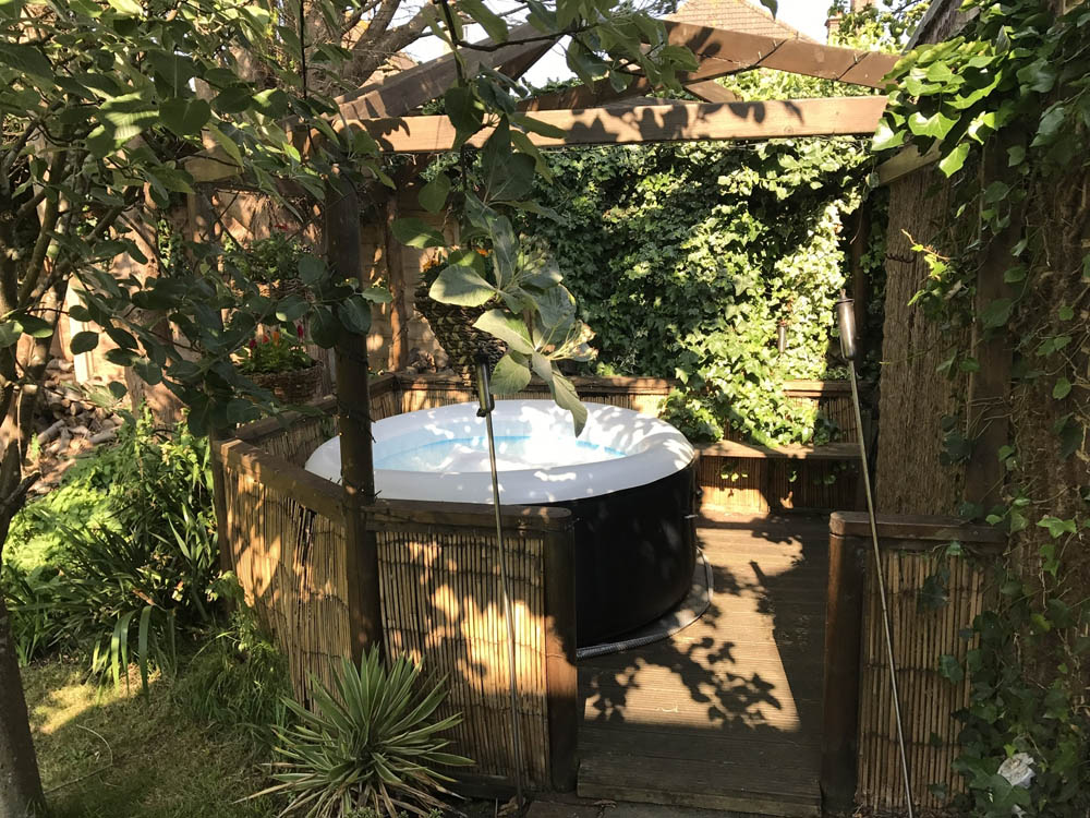 Hot tub with surrounded trees