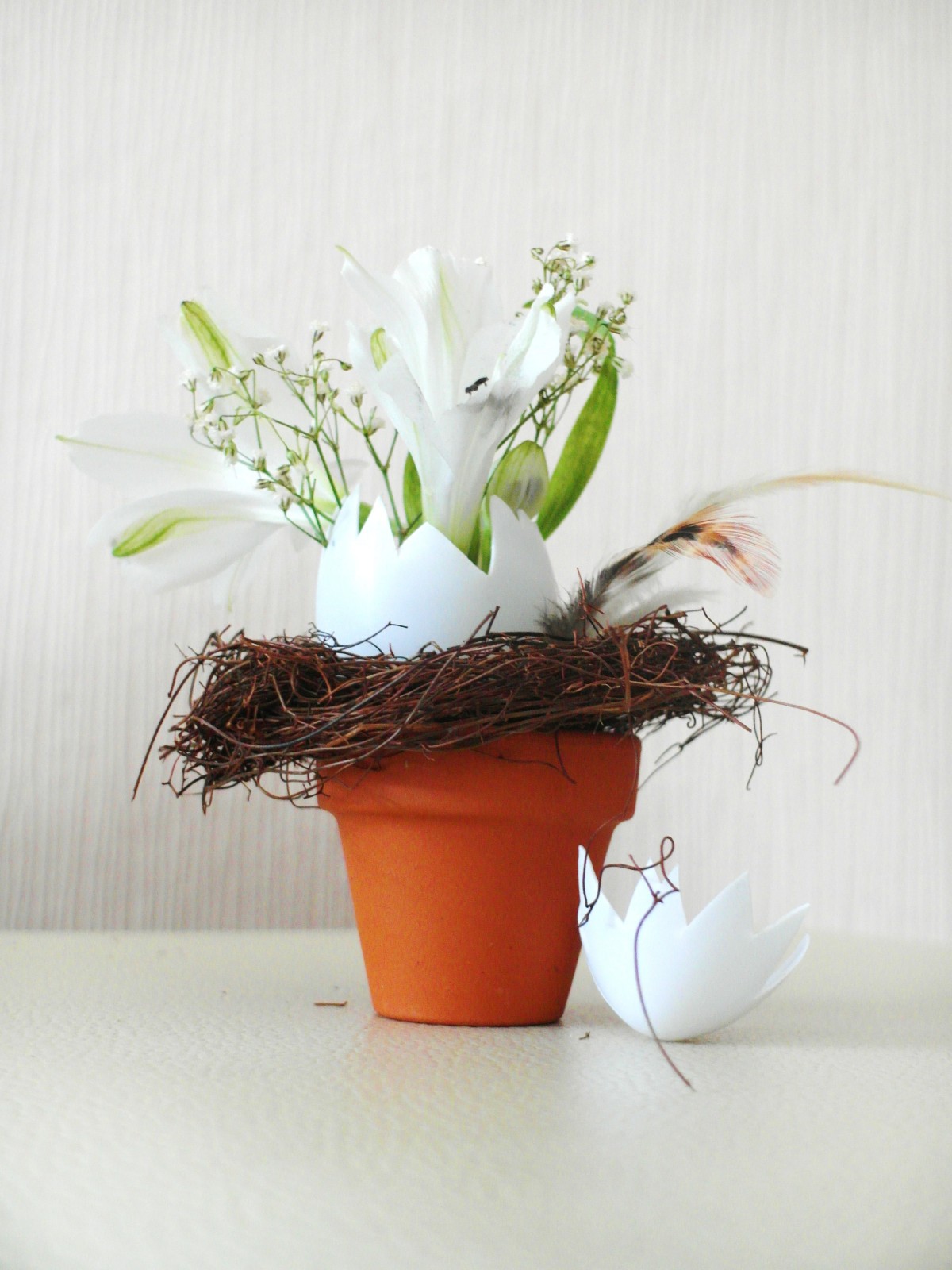 DIY Easter bouquet arrangement in pots