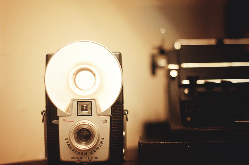 DIY vintage camera light